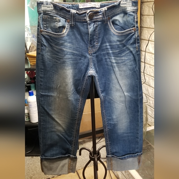 Vigoss Pants & Jumpsuits Vigoss Capri Jeans Poshmark